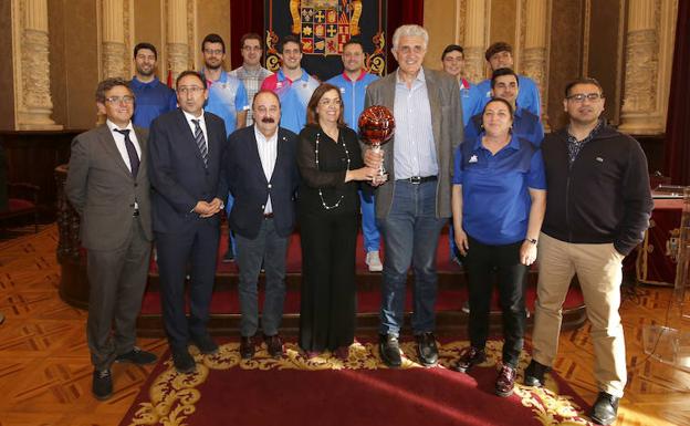 Romay: «La oportunidad del ascenso del Chocolates Trapa Palencia estará en el 'play off'»