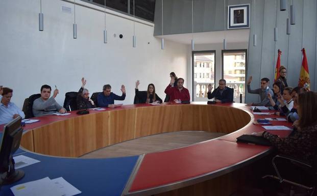 El Ayuntamiento de Guijuelo aprueba la liquidación del presupuesto de 2018 con superávit