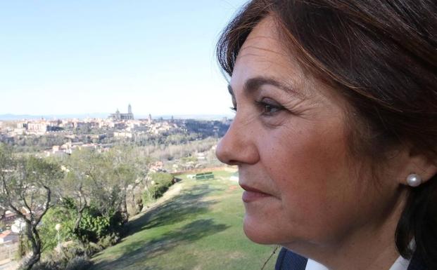 Beatriz Escudero: «El voto contra el PP por desahogo o enfado puede fortalecer al PSOE»