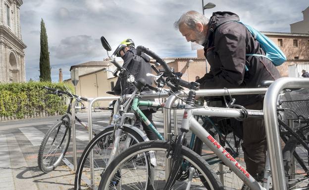 Los vallisoletanos aparcan el coche