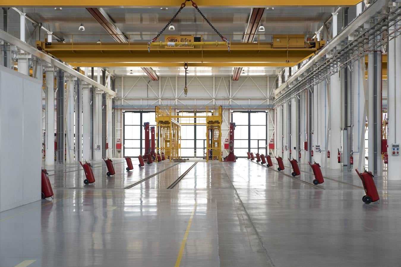 Nuevos talleres de Renfe del páramo de San Isisdro