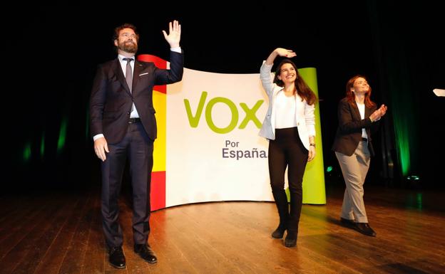 La presidenta de VOX Madrid, Rocío Monasterio critica la «ciénaga» en que está sumida la política española