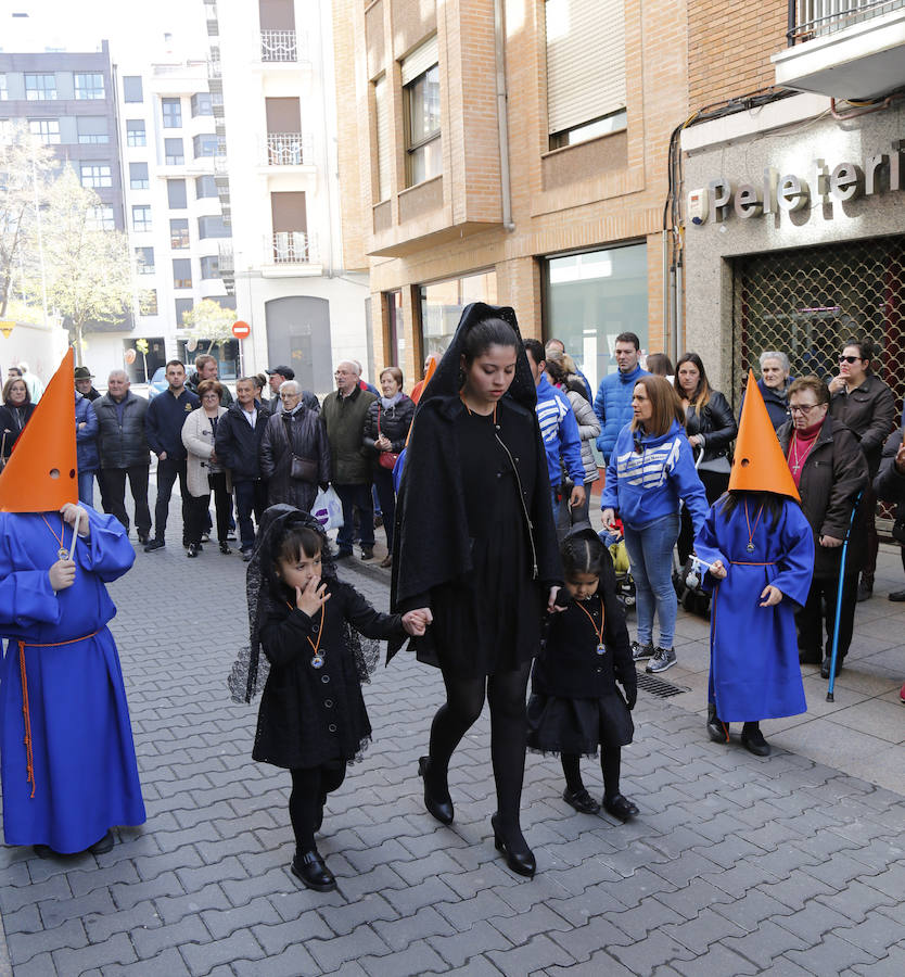 Los niños inauguran la Semana Santa de Palencia