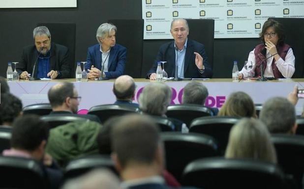 «Las ciudades son lo que son, gracias al comercio»