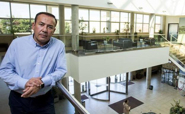 Ignacio Morchón Vaquero: «Nadie en el sector se pringaría por un féretro de 110 euros»