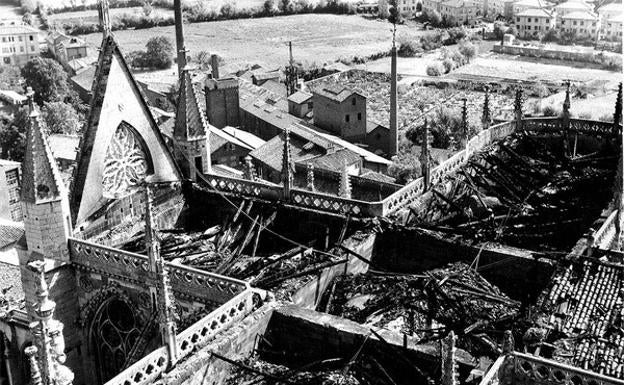 «El incendio de la Catedral de León enseñó que es mejor usar espuma que agua ante el fuego»