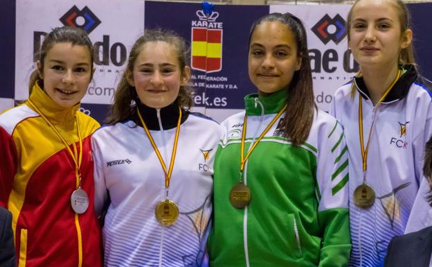 Irene Mazariegos, del Kyoto Salamanca, plata en el Nacional Infantil de Kárate