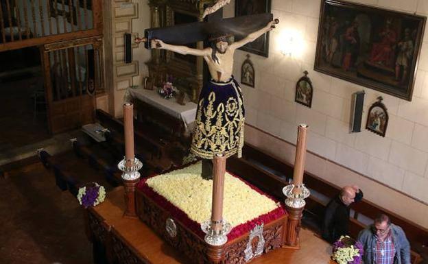 El Santo Cristo del Mercado pasará la noche en el cuartel de la Guardia Civil