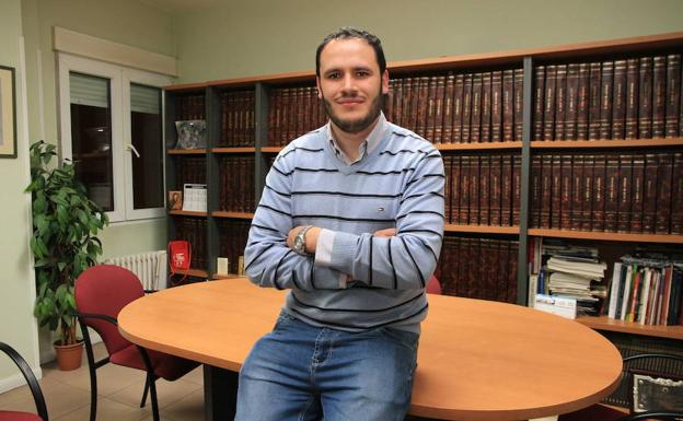 «Estamos tristes pero resignados, porque nadie puede evitar que llueva», dicen las cofradías