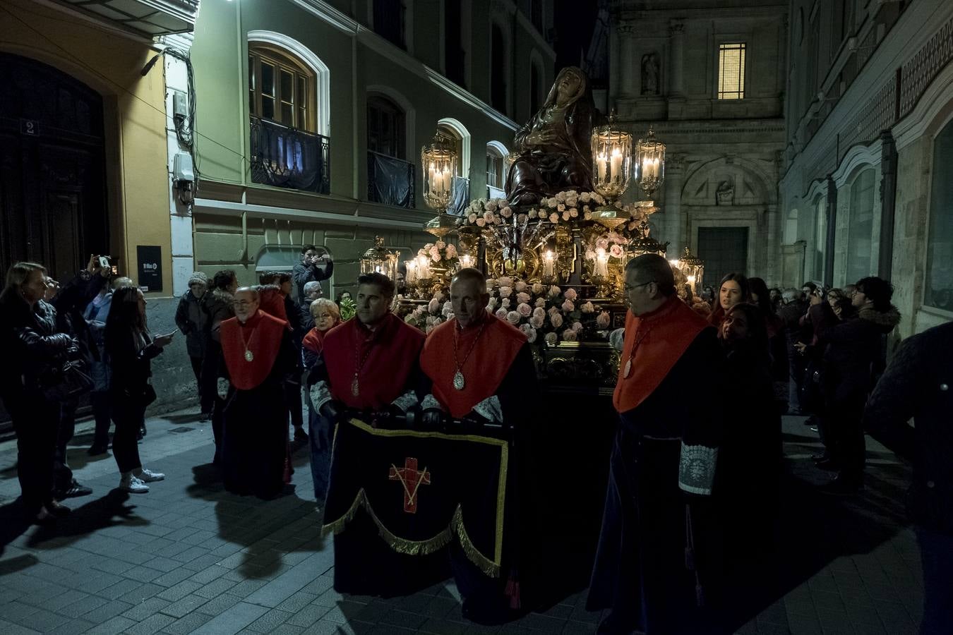 Procesión de La Soledad y Salve a la Virgen de las Angustias