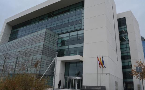 Reconocen el cobro del desempleo a una trabajadora de Valladolid que elevó su cotización antes de jubilarse