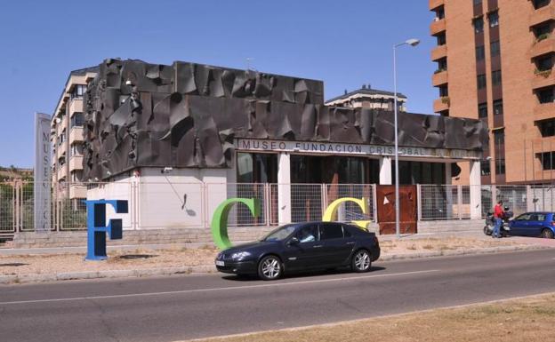 La plantilla pide a la empresa Intrum que concrete el traslado de 600 empleados al edificio del antiguo Museo Gabarrón