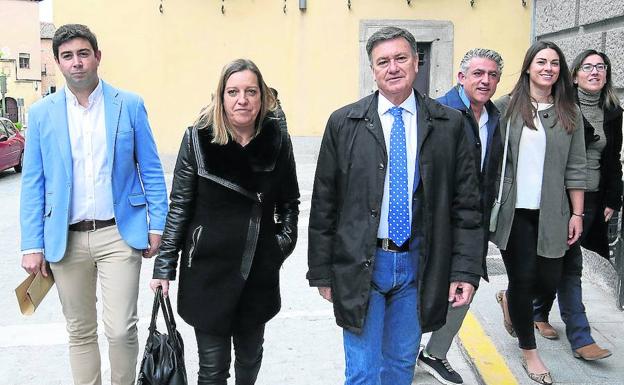 El PP presenta una «lista ganadora» para obtener «cuatro procuradores» en Castilla y León