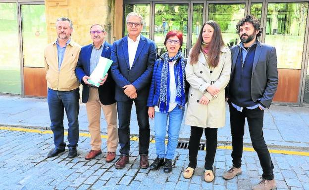 Ganemos aspira a articular una mayoría que «recupere el futuro y la decencia» de la ciudad