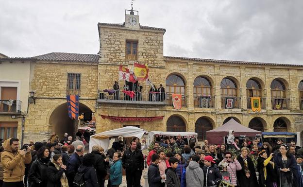 Torrelobatón recrea la despedida al ejército comunero camino de Villalar