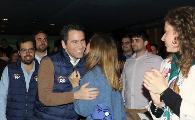 García Egea no aclara el futuro de Carnero en la Diputación y asegura que hay que ir «partido a partido»