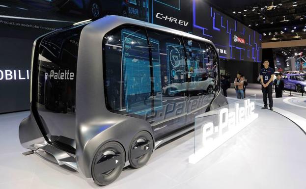 Segovia proyecta una lanzadera de vehículos automáticos entre la estación del Ave y el Acueducto