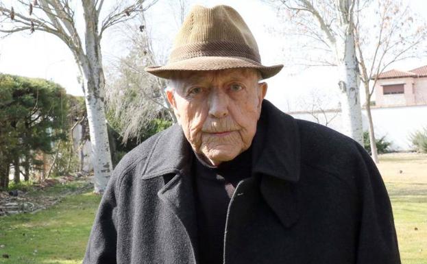 Jiménez Lozano: «España siempre está en obras y para construir un paraíso imaginario»