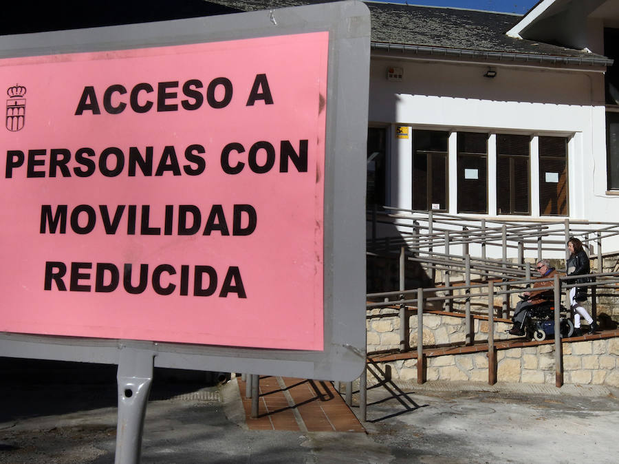 Jornada de elecciones generales en Segovia (1)