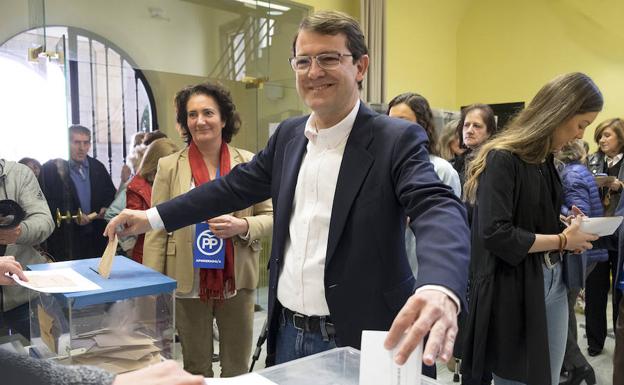 Fernández Mañueco, candidato del PP a la Junta: «Hay que votar pensando en lo que creemos que es mejor para España»