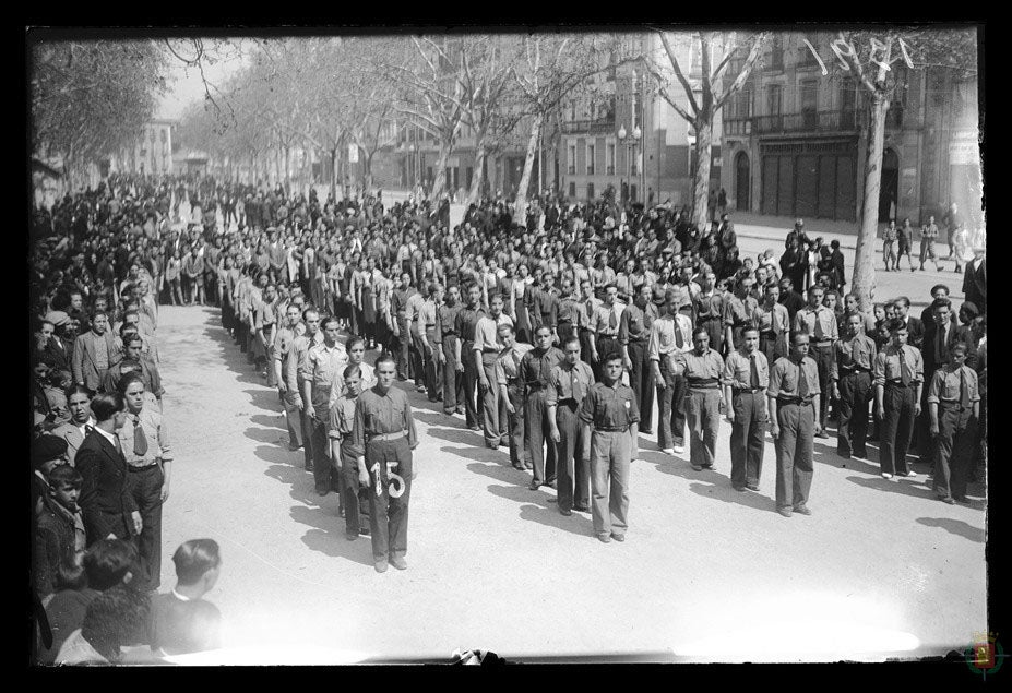 Desfile del 1 de mayo de 1936 en Valladolid