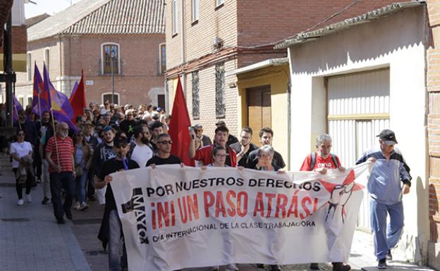 Decenas de personas se manifiesta en Laguna para conmemorar el 1 de mayo