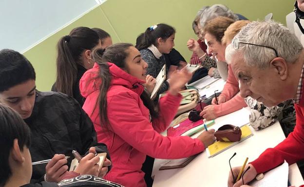 Alumnos de Pajarillos ayudarán a los del medio rural a reseñar sus «zonas felices» en un mapa