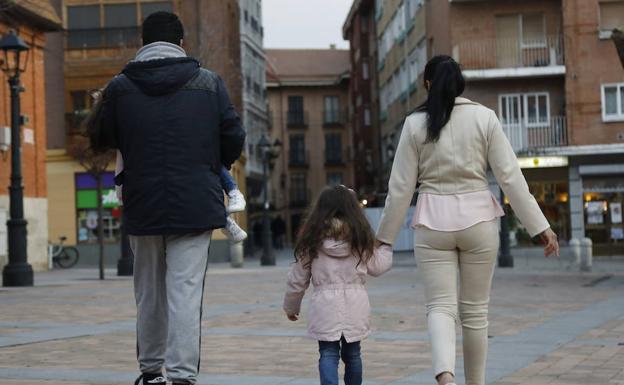 Los okupas de San Juanillo en Palencia evitan el desahucio tras encontrar un piso de alquiler