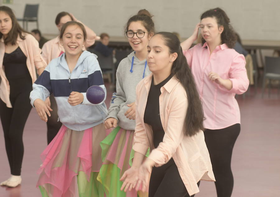 El colectivo 'Déjame ser feliz' de Valladolid atiende en el último año 200 llamadas por acoso escolar