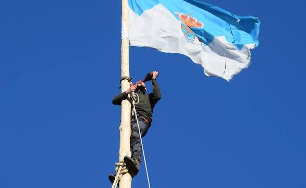 Un trabajado trago de vino a 20 metros de altura en Velilla