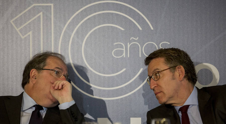 Juan Vicente Herrera y Alberto Núñez Feijoo en el Foro Económico de El Norte de Castilla