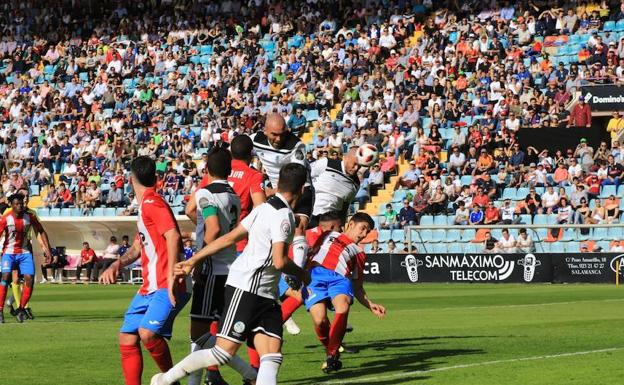 El Salamanca CF se pone como reto 15.000 espectadores en la final por la salvación ante el Inter