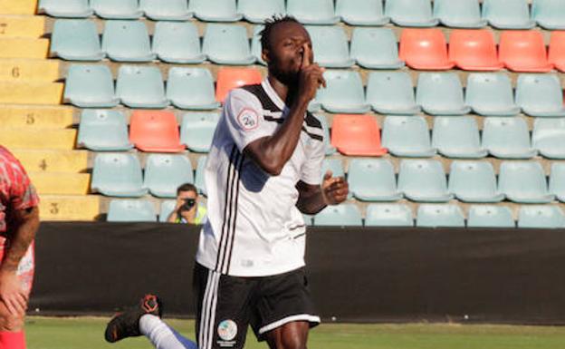 Owusu tiene el permiso del Salamanca CF para recuperarse en Leganés según el agente del jugador