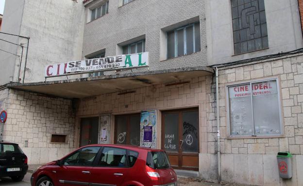 Centrados propone el antiguo cine Ideal para ubicar el auditorio de Cuéllar