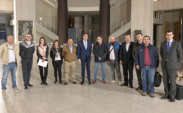 Embutidos Rodríguez, UGT y CCOO cierran un acuerdo que permite regularizar a los 400 falsos autónomos