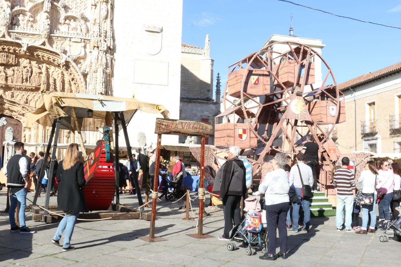 Mercado castellano de San Pedro Regalado en la plaza de San Pablo