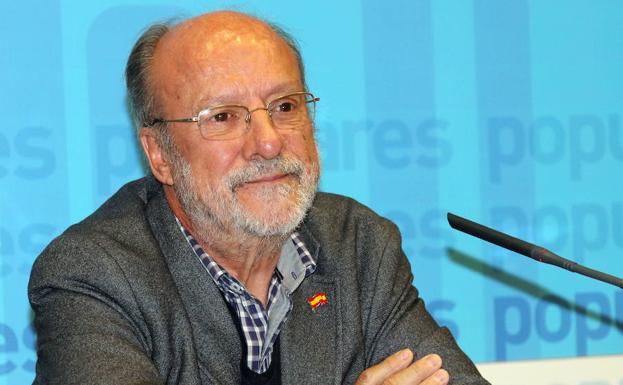 León de la Riva sobre la lista del PP al Ayuntamiento: «Se han equivocado»