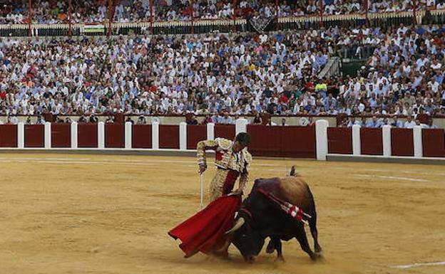 Así en el ruedo como en Vallecas