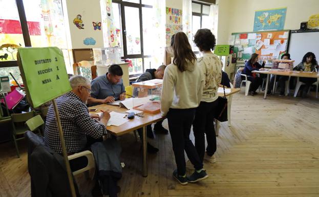 Tres de los siete candidatos a la Alcadía de Peñafiel concurren por otras siglas