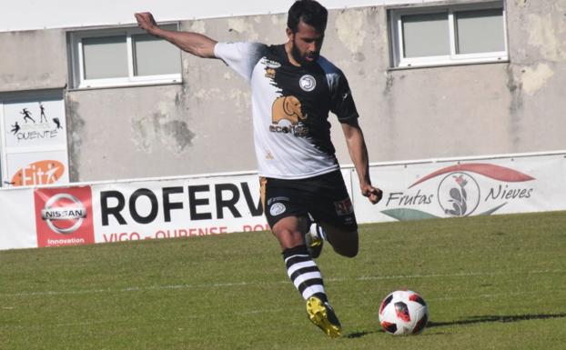 Portilla y Llano acabaron tocados en Unionistas y son duda para el final de la Liga