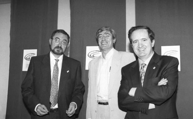 Fin a 24 años sin debates
