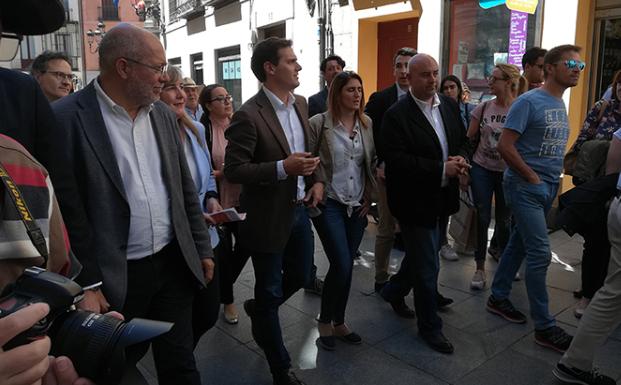 Albert Rivera: «No hay ningún motivo para no enamorarse de Ávila»