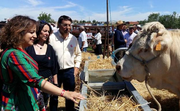 Iratxe García: «Sin mujeres ni jóvenes el sector agrario está abocado a la desaparición»