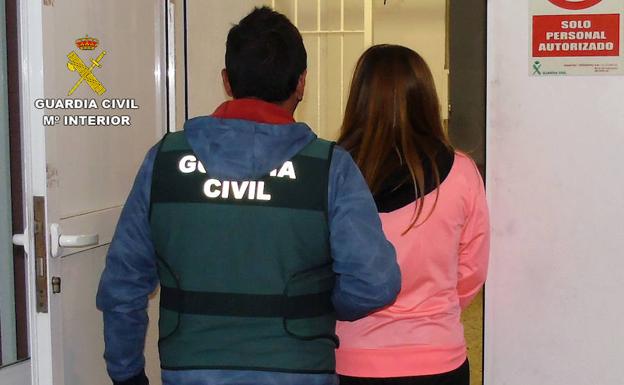 La detención de una pareja de Valladolid esclarece una veintena de robos en viviendas en La Manga