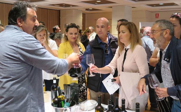 Los vinos de las denominaciones Tierra del Vino de Zamora y Arlanza desembarcan en Valencia