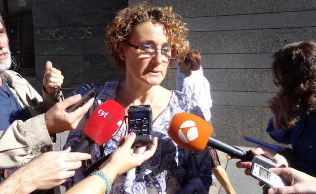 Isabel Palomino, acusación particular: «Este no es un juicio contra el padre de Sara»