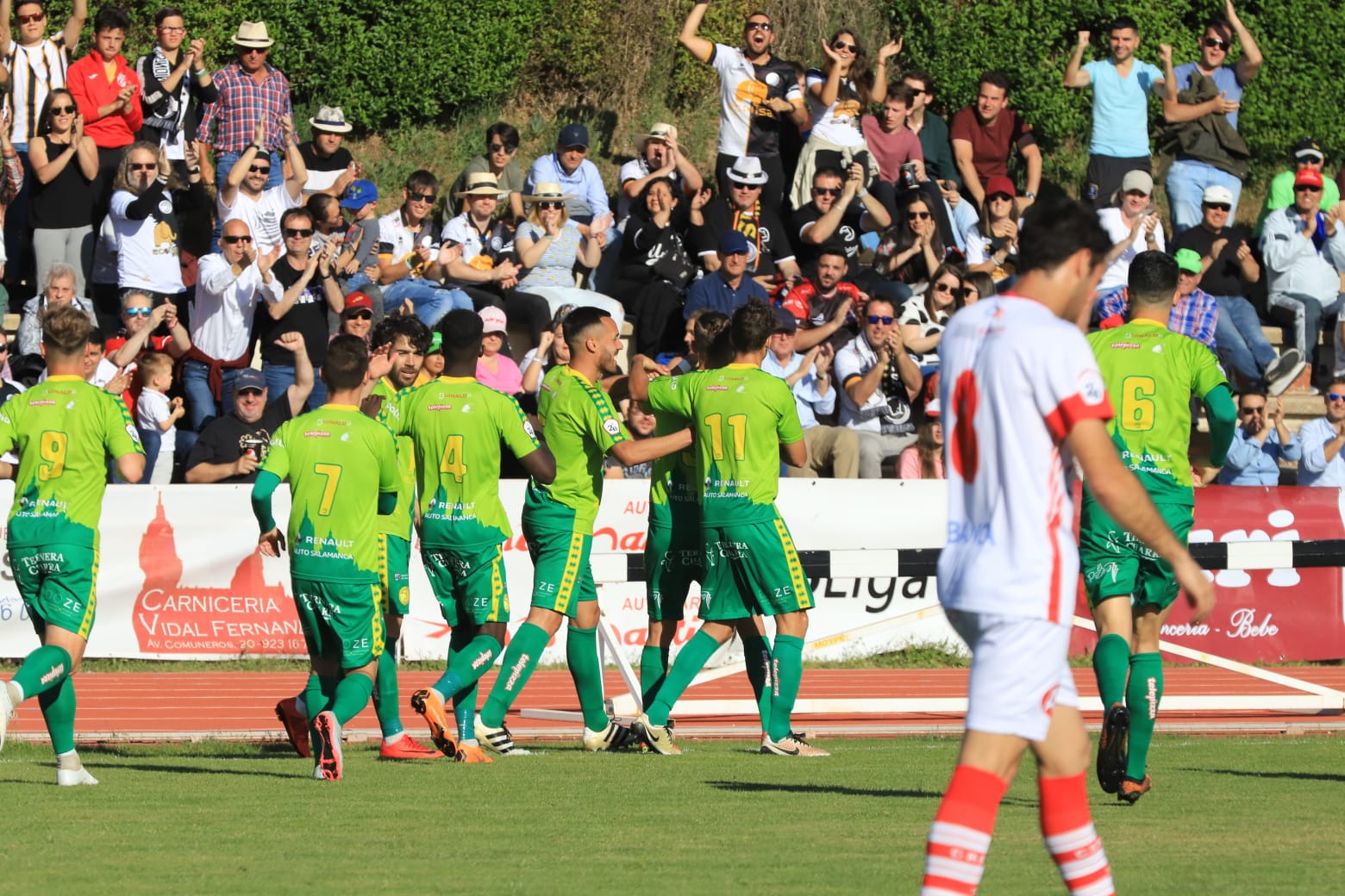 Unionistas CF se mete en la Copa en otra temporada histórica para enmarcar (3-0)