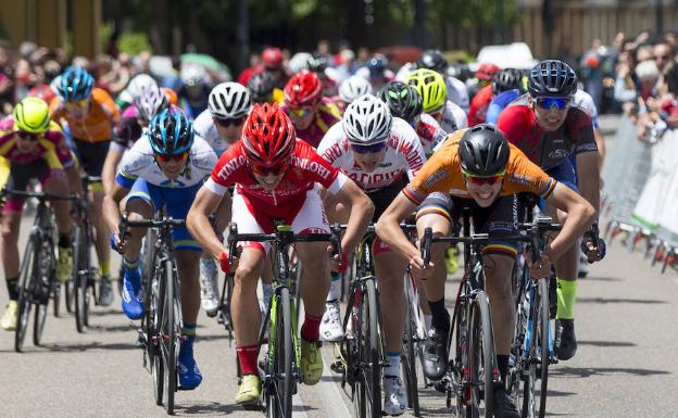El valenciano Juan Ayuso y la Selección de Castilla y León triunfan en Valladolid