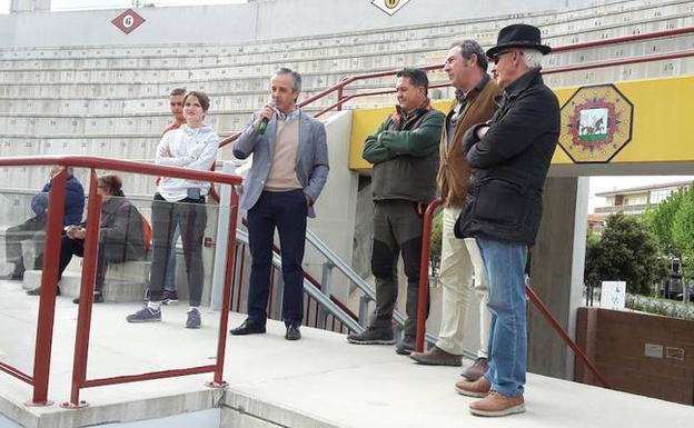 Vox celebra en Arévalo la jornada de convivencia para afiliados en defensa de la caza y la tauromaquia