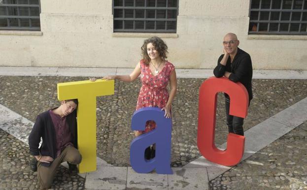 El TAC irrumpe desde este jueves en calles y plazas con danza y performances
